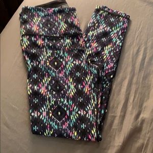 VSX SPORT LEGGINGS SIZE MEDIUM